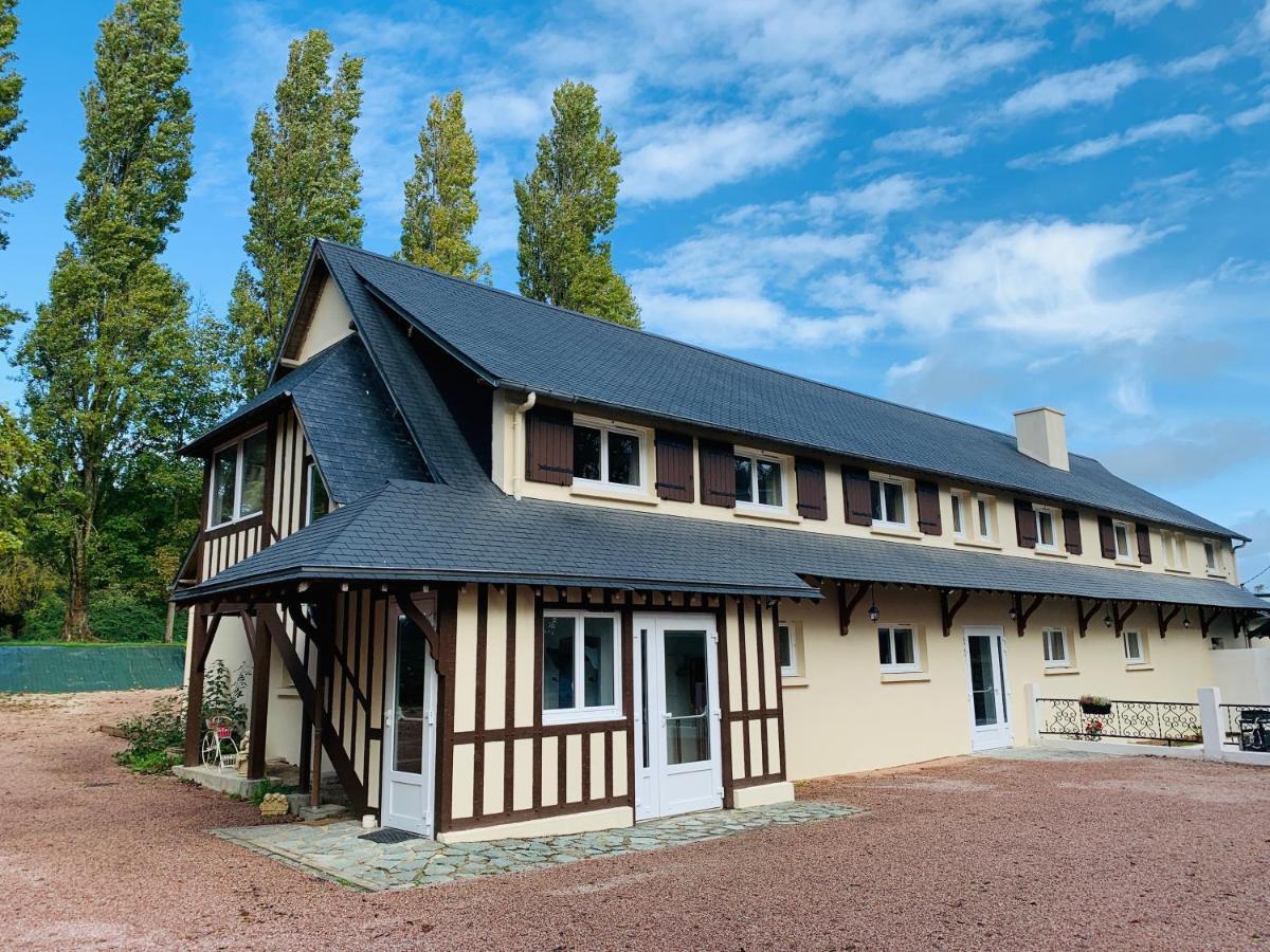 Gite Du Parc Du Moulin Du Pre Bavent Exterior foto
